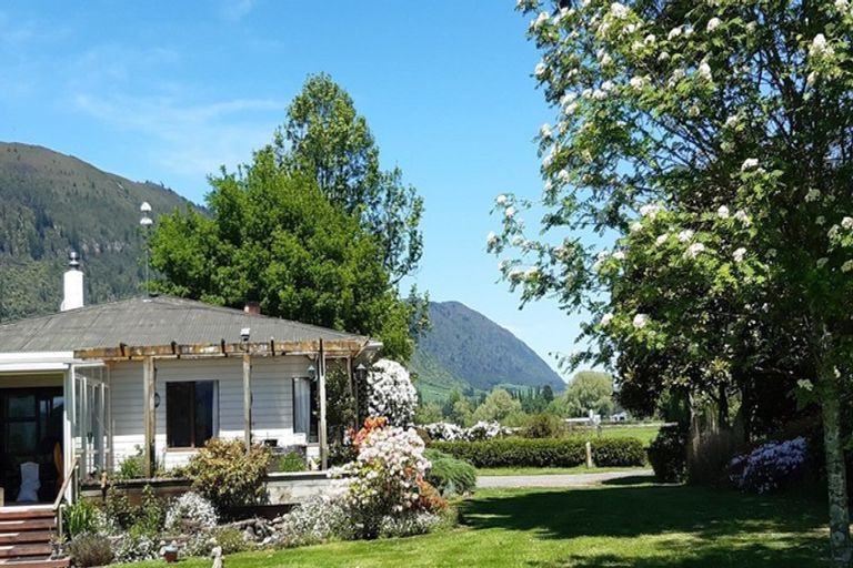 Photo of property in 143a Te Kopia Road, Waikite Valley, Rotorua, 3077