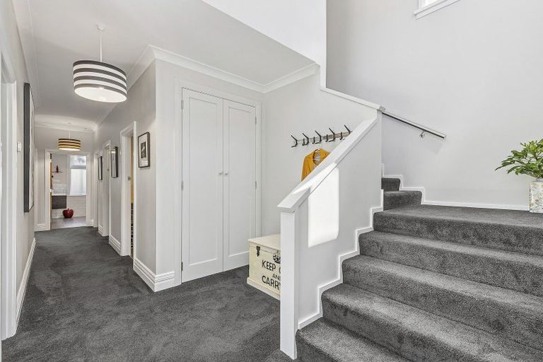 Photo of property in 8 Plymouth Street, Karori, Wellington, 6012