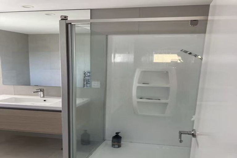 Photo of property in 5 Te Mura Crescent, Takanini, 2112
