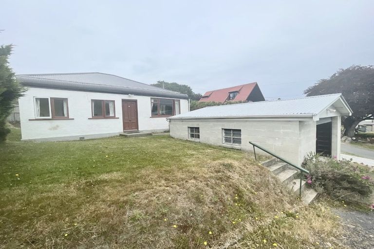 Photo of property in 160 Main South Road, Green Island, Dunedin, 9018