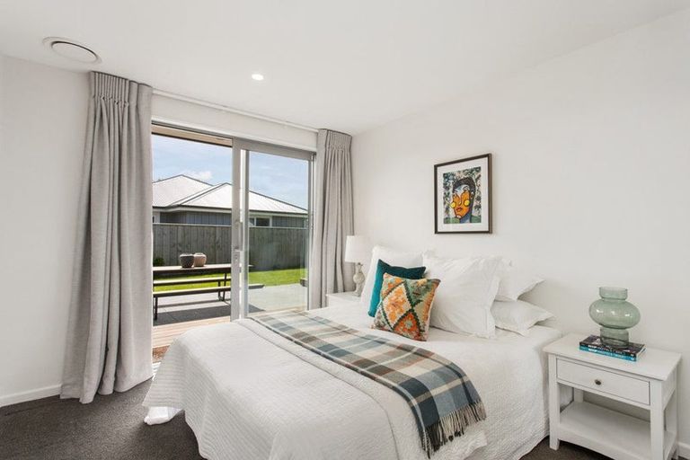 Photo of property in 98 Leistrella Road, Hoon Hay, Christchurch, 8025