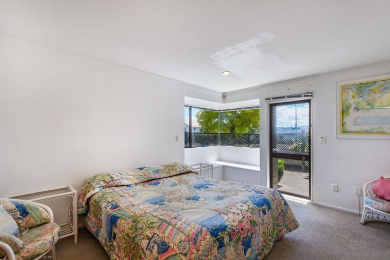 Photo of property in 94 Wharewaka Road, Wharewaka, Taupo, 3330