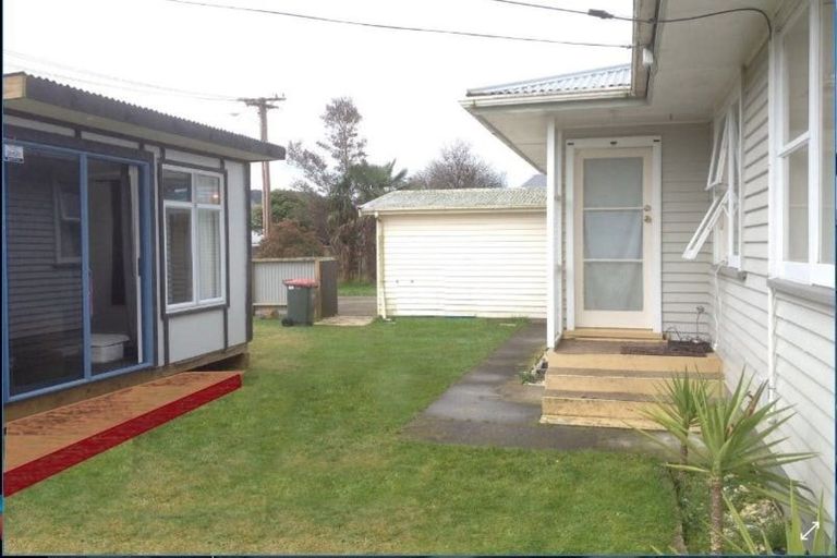 Photo of property in 23 Logan Street, Fairy Springs, Rotorua, 3015