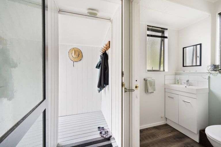 Photo of property in 25 Rangimoana Avenue, Motuoapa, Turangi, 3382