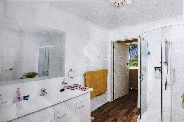 Photo of property in 59a Pioneer Road, Moturoa, New Plymouth, 4310