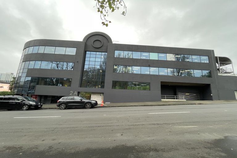 Photo of property in 2 Augustus Terrace, Parnell, Auckland, 1052