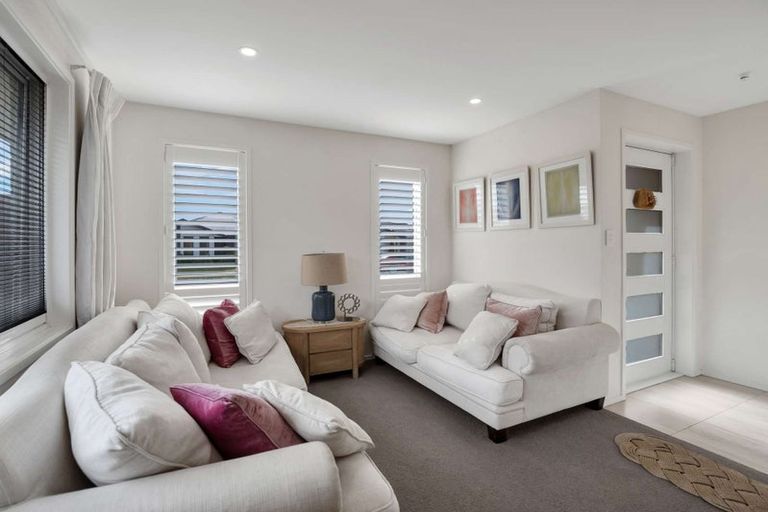 Photo of property in 54 Avanda Avenue, Rolleston, 7615