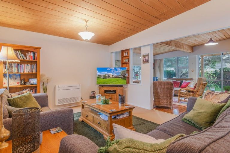 Photo of property in 35 Terry Crescent, Milson, Palmerston North, 4414