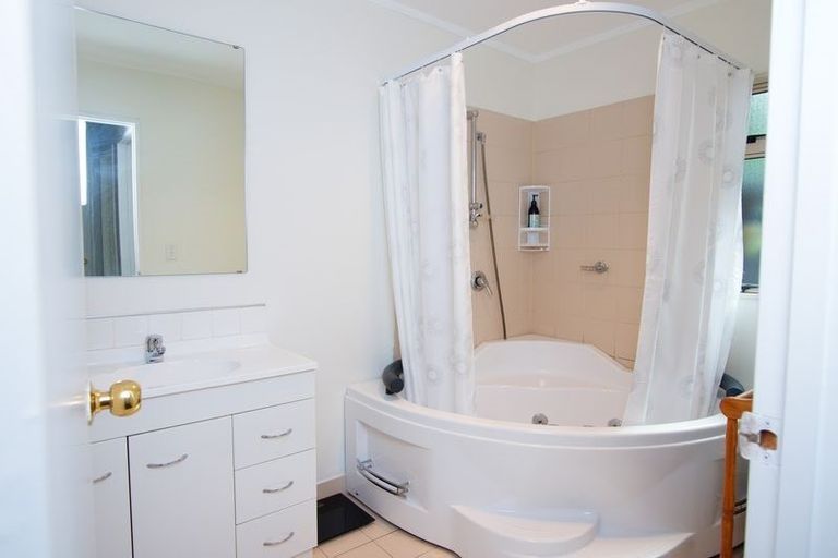 Photo of property in 35 O'neil Road, Kaukapakapa, 0873