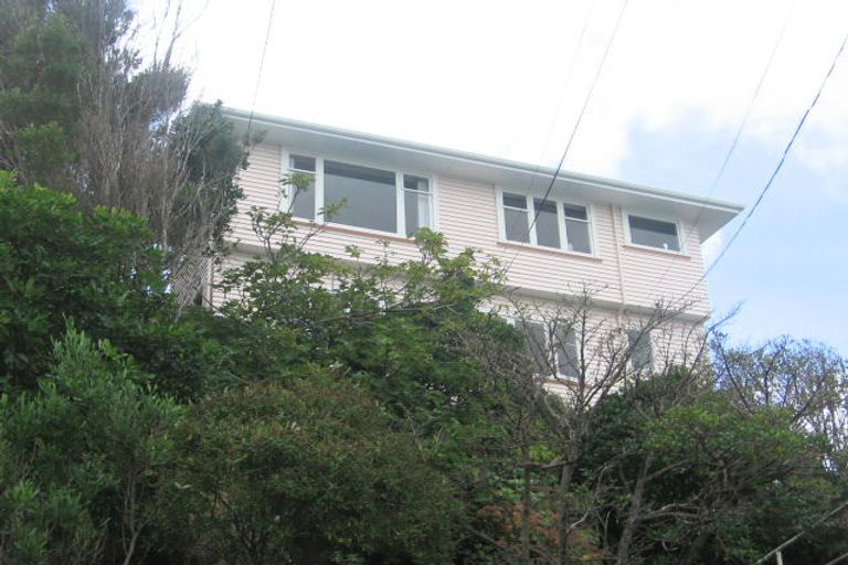 Photo of property in 155 Maupuia Road, Miramar, Wellington, 6022
