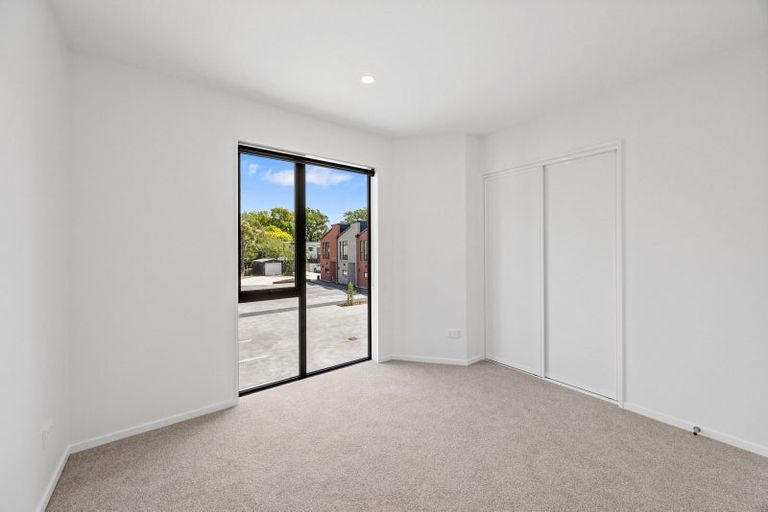 Photo of property in 3/88 Holly Road, St Albans, Christchurch, 8014