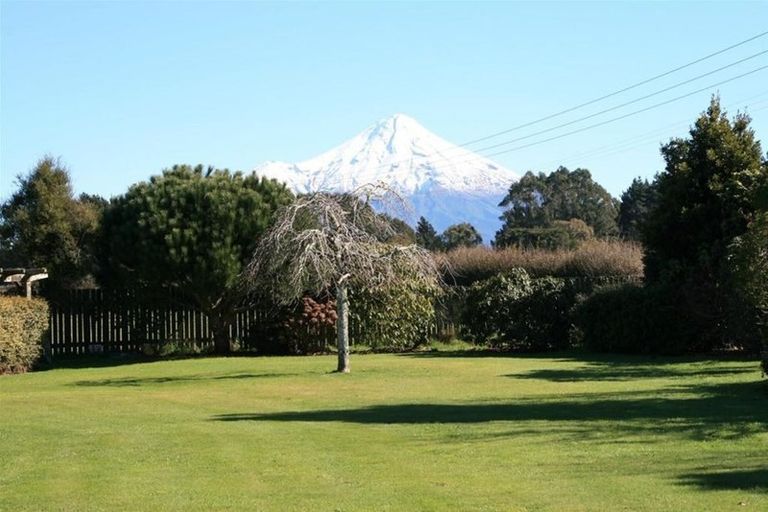 Photo of property in 100 East Road, Stratford, 4392