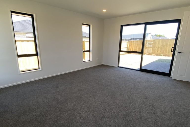 Photo of property in 157 Shillingford Boulevard, Rolleston, 7615