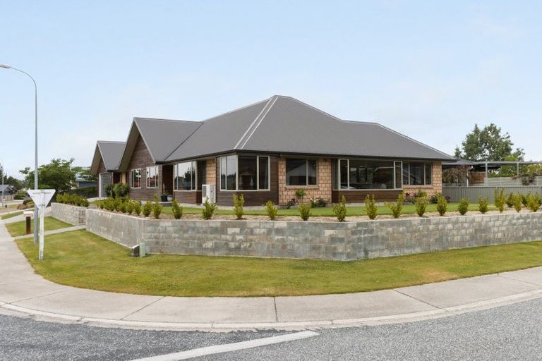 Photo of property in 2 Elizabeth Place, Clyde, 9330