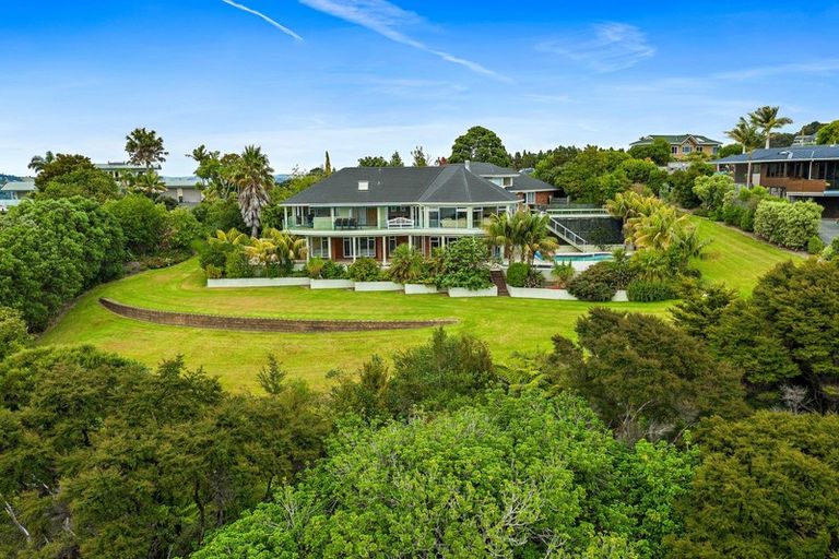 Photo of property in 19 Puriri Place, Sandspit, Warkworth, 0982