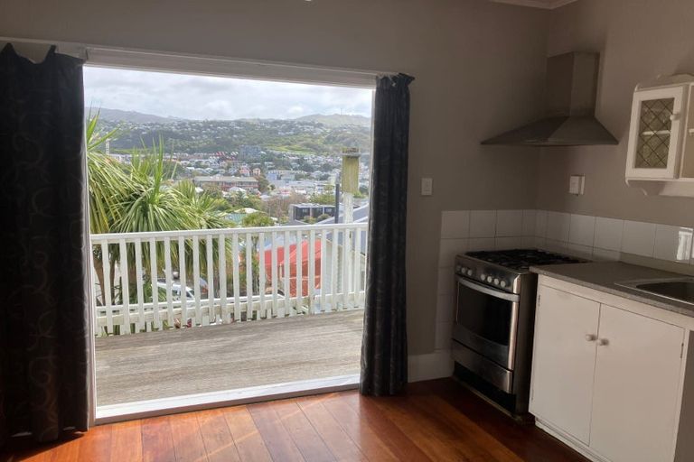 Photo of property in 13 Balmoral Terrace, Newtown, Wellington, 6021