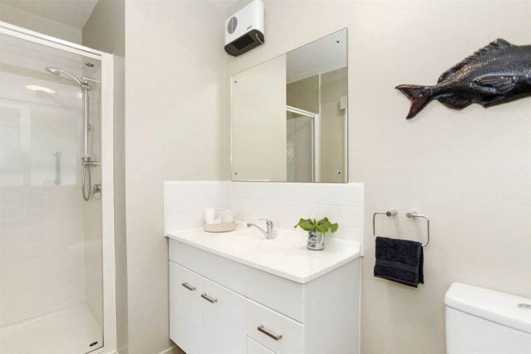 Photo of property in 27a Westburn Terrace, Burnside, Christchurch, 8041