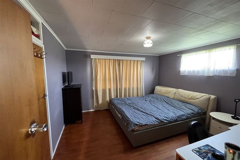 Photo of property in 118 Chichester Drive, Rosehill, Papakura, 2113