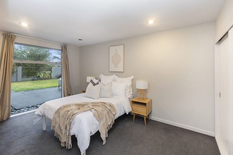 Photo of property in 2 Sycamore Close, Rangiora, 7400