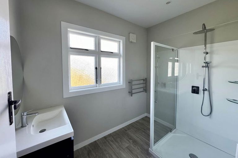 Photo of property in 13 Kings Drive, Levin, 5510