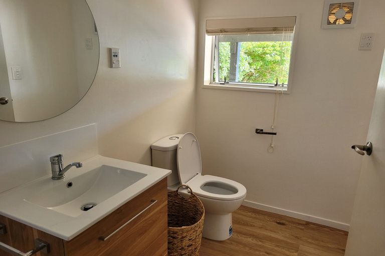 Photo of property in 13 Oku Street, Island Bay, Wellington, 6023