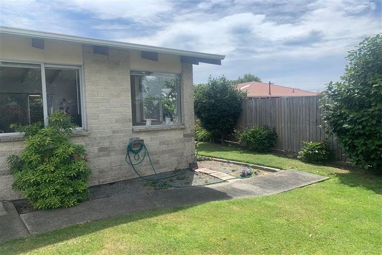 Photo of property in 9b Westmorland Place, Bishopdale, Christchurch, 8053