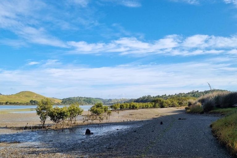 Photo of property in 83 Hinamoki Drive, Kaiwaka, 0573