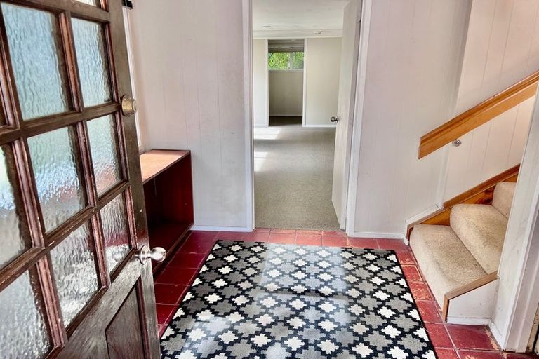 Photo of property in 56 Salamanca Road, Sunnynook, Auckland, 0620