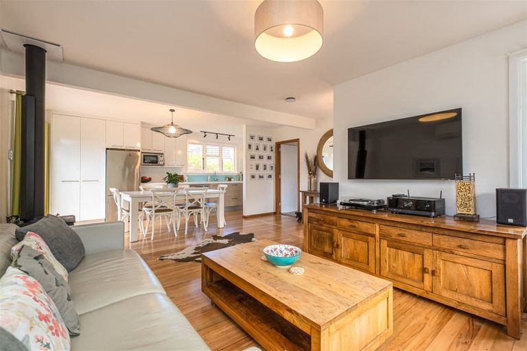 Photo of property in 67 Wakefield Avenue, Sumner, Christchurch, 8081