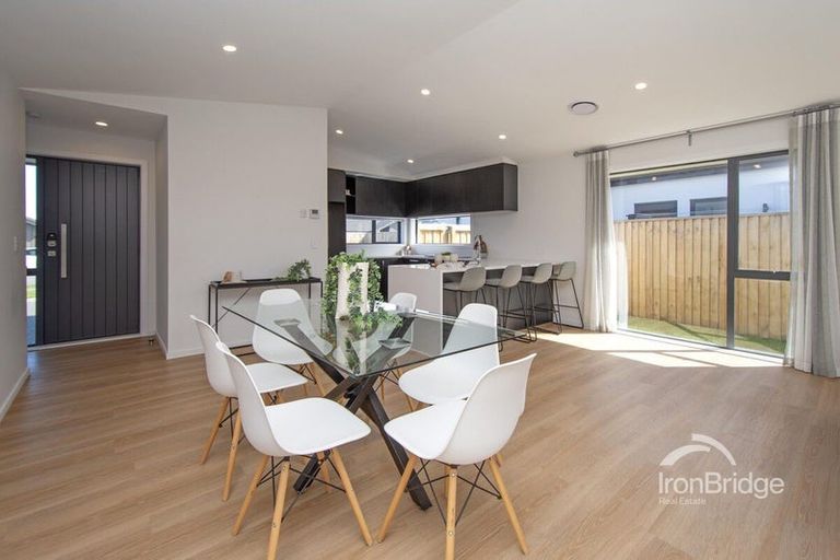 Photo of property in 35 Blue Jacket Drive, Halswell, Christchurch, 8025