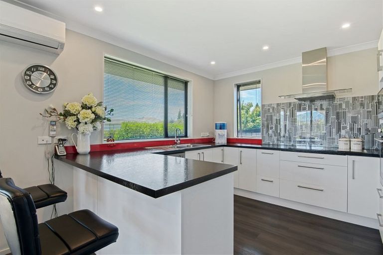 Photo of property in 37 Kerei Street, Motueka, 7120