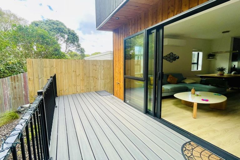 Photo of property in 6/18d Oxford Street, Tawa, Wellington, 5028