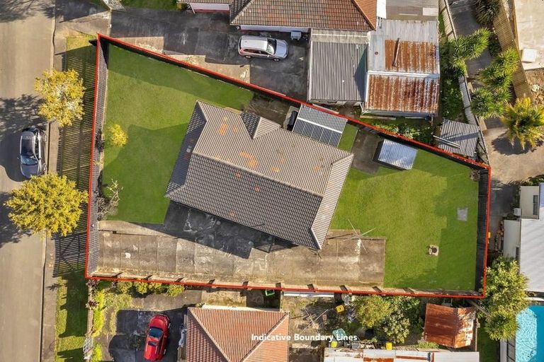 Photo of property in 5 Tabitha Crescent, Henderson, Auckland, 0612