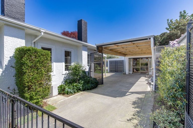 Photo of property in 38 Queen Street, Dannevirke, 4930