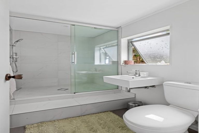 Photo of property in 23 Coromandel Crescent, Mairangi Bay, Auckland, 0630