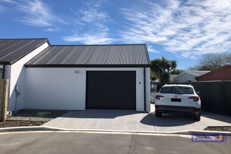 Photo of property in 9 Nevermore Place, Halswell, Christchurch, 8025