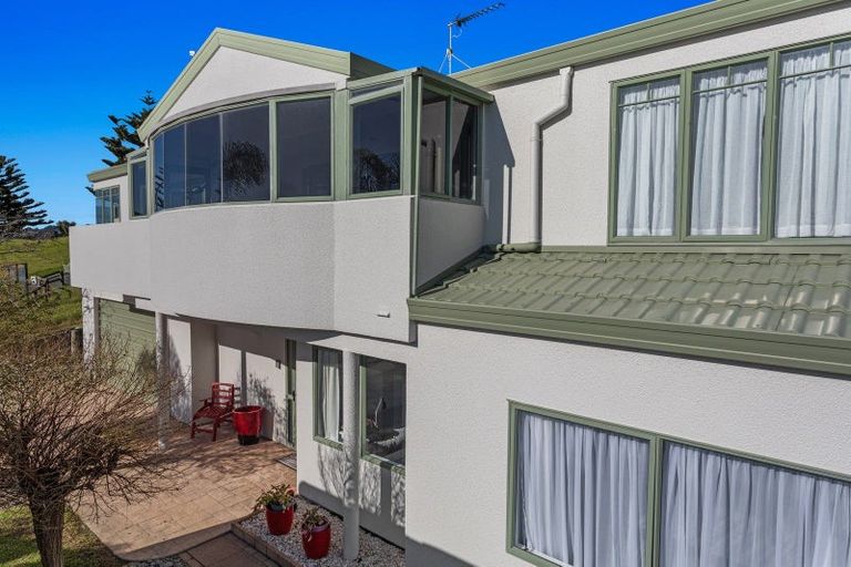 Photo of property in 10 Island View Heights, Coastlands, Whakatane, 3120