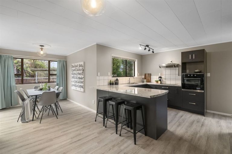 Photo of property in 51 Burn Street, Levin, 5510