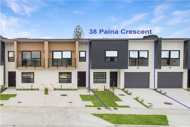 Photo of property in 38 Paina Crescent, Massey, Auckland, 0614