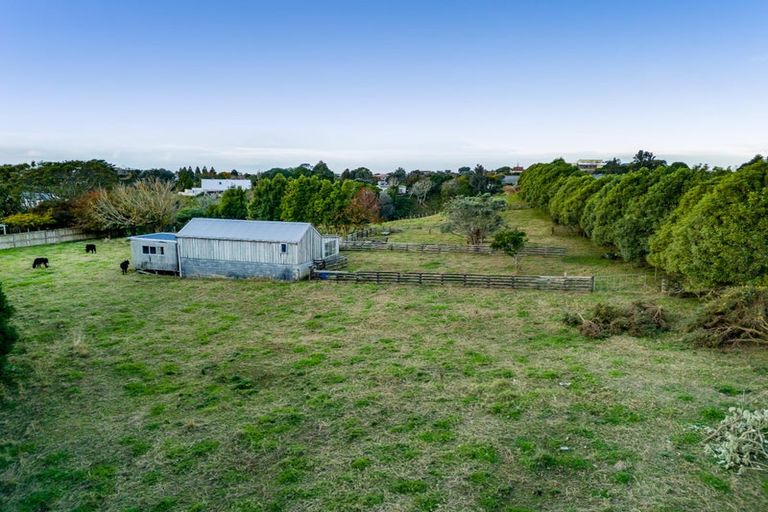 Photo of property in 36 Honeyfield Drive, Whalers Gate, New Plymouth, 4310