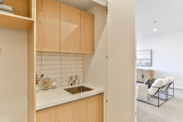 Photo of property in 141 Hibiscus Drive, Orewa, 0931