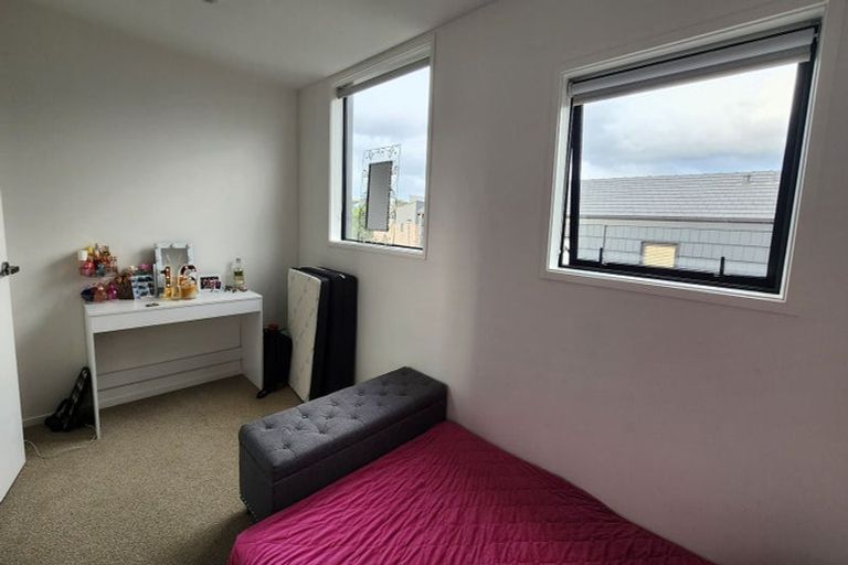 Photo of property in 73 Tuaiwi Street, Manukau, Auckland, 2104