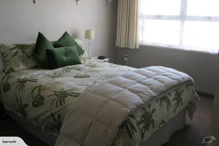 Photo of property in 4/8 Lee Road, Taradale, Napier, 4112