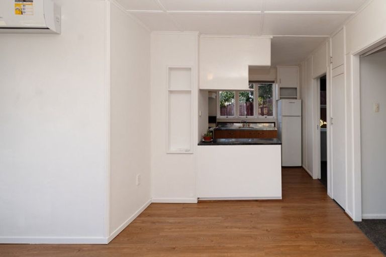 Photo of property in 274 Hillsborough Road, Hillsborough, Auckland, 1042