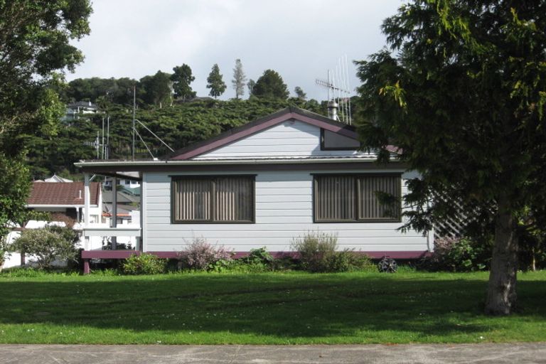 Photo of property in 10 Carr Street, Te Kamo, Whangarei, 0112