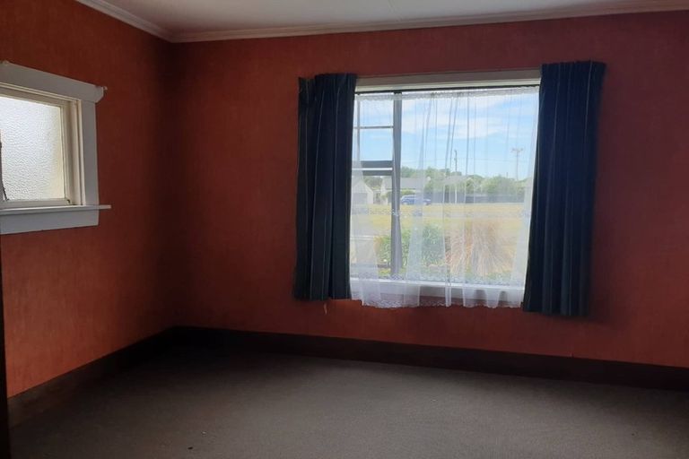 Photo of property in 26 Moulson Street, Strathern, Invercargill, 9812