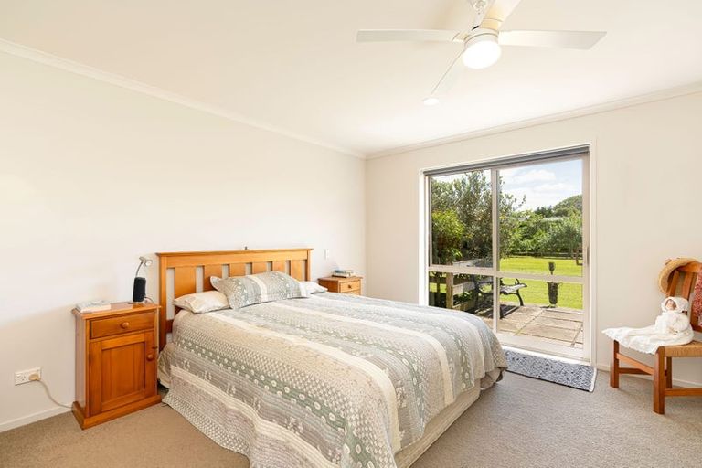Photo of property in 1087 Queen Street East, Levin, 5571