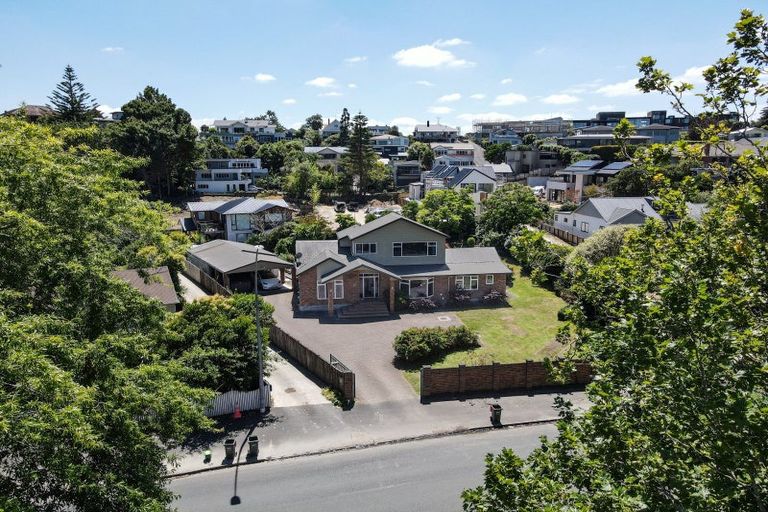 Photo of property in 19 Lake Domain Drive, Frankton, Hamilton, 3204