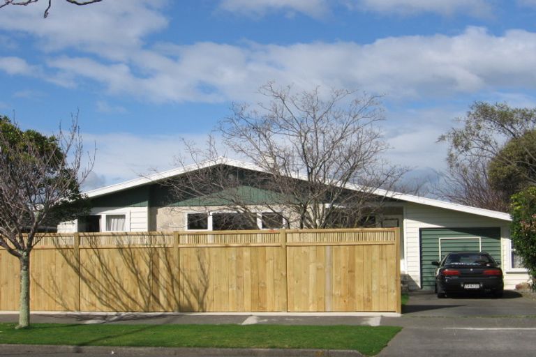 Photo of property in 64 Long Melford Road, Awapuni, Palmerston North, 4412
