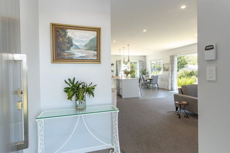 Photo of property in 13 Plains Avenue, Masterton, 5810